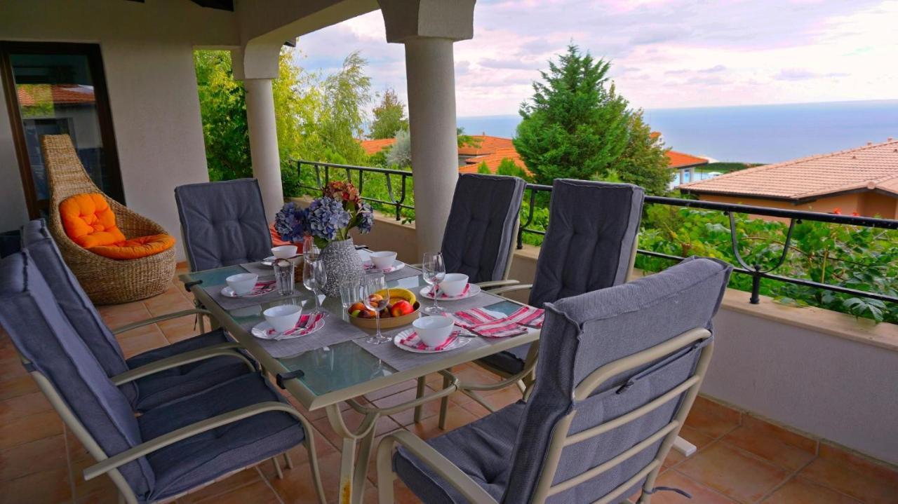 Вила Афина - Villa Afina Baltsjik Eksteriør bilde