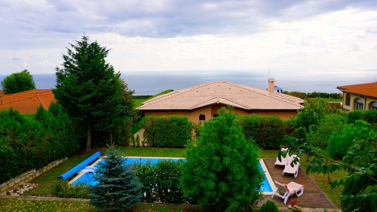 Вила Афина - Villa Afina Baltsjik Eksteriør bilde